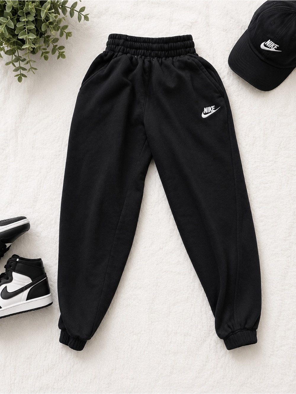 Nike Kids Black Fleece Jogger Sweatpants Youth XS